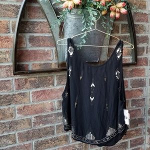 NWT beaded FREE PEOPLE crop tank 💜🎶🎡
